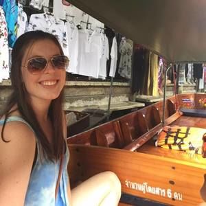 Meet your Posher, Kelly